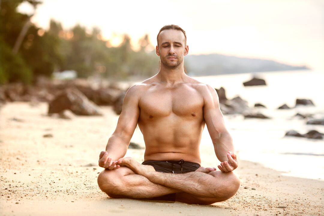 yoga for at øge styrken efter 60