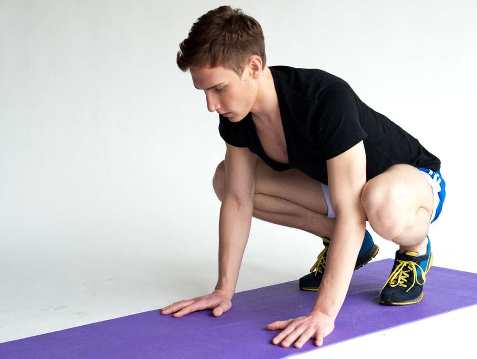 Øvelse Frø for at træne musklerne i bækkenregionen af ​​en mand